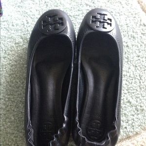 Tory Burch Black flats shoes , size 7